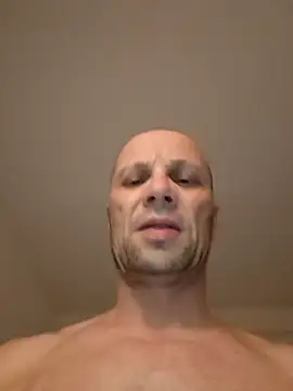 wedge75 online show from March 2, 2026, 6:04 pm