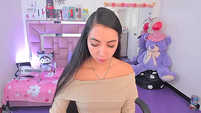 AriadnaCappelletty online show from February 10, 2026, 3:49 pm