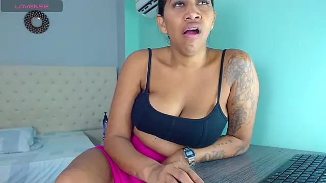 Snapshot of Kristel_lee chatting on February 20, 2025, 12:36 pm Kristel lee online show from February 20, 2025, 12:36 pm