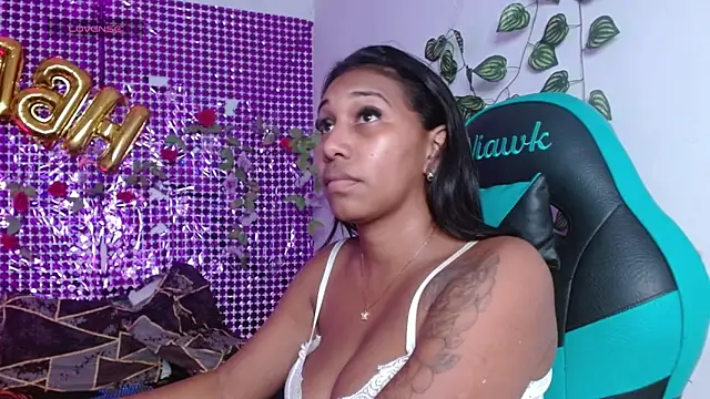 Snapshot of Kristel_lee chatting on October 28, 2025, 4:20 pm Kristel lee online show from October 28, 2025, 4:20 pm