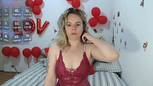 hotmilf4uxxx online show from April 3, 2026, 10:02 am