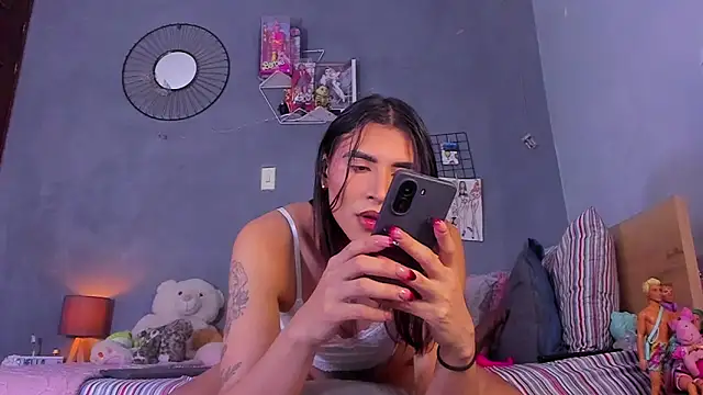 Snapshot of tiffbeatiful chatting on November 8, 2025, 7:30 am tiffbeatiful online show from November 8, 2025, 7:30 am