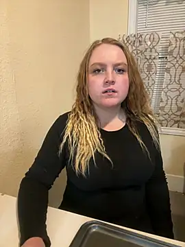 PhatAssBlond online show from February 22, 2025, 4:07 am