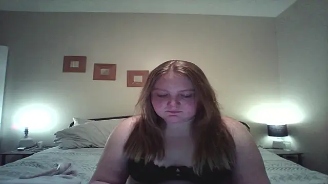 PhatAssBlond online show from January 18, 2026, 1:42 am