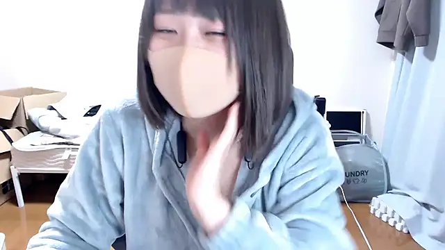 izumi  123 online show from January 18, 2025, 9:55 pm