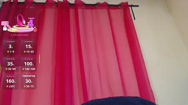 RominaFiore  online show from February 11, 2026, 11:43 pm