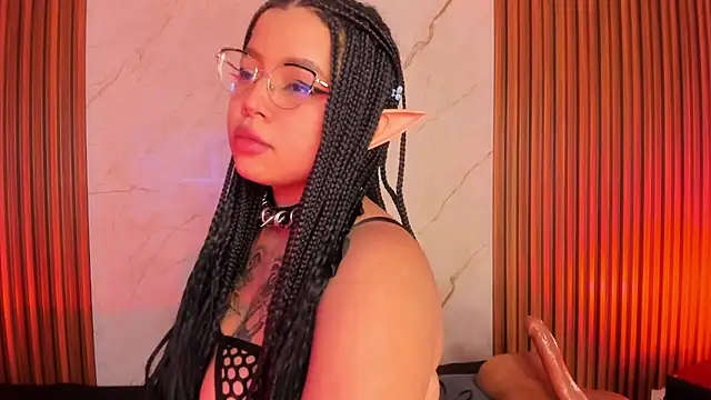 Emiilycollins online show from March 13, 2025, 7:20 am