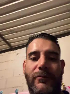 Snapshot of kevinbolena chatting on January 3, 2025, 5:39 am kevinbolena online show from January 3, 2025, 5:39 am