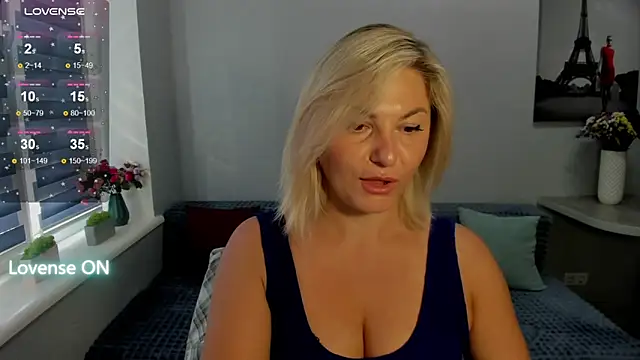 Snapshot of sweet___margaret chatting on September 14, 2025, 11:31 am sweet margaret online show from September 14, 2025, 11:31 am