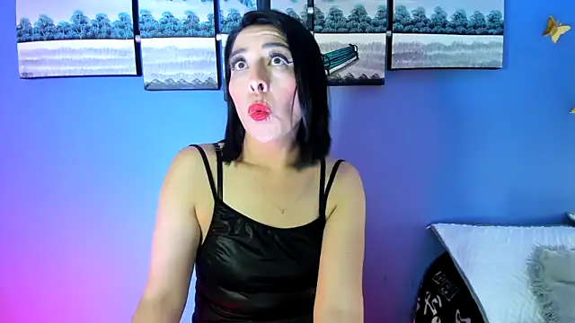 AdelleLennox cg online show from February 10, 2025, 2:16 pm