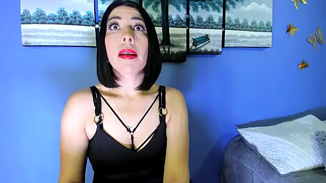 AdelleLennox cg online show from February 17, 2025, 10:18 am