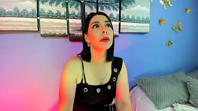 AdelleLennox cg online show from February 22, 2025, 10:51 am