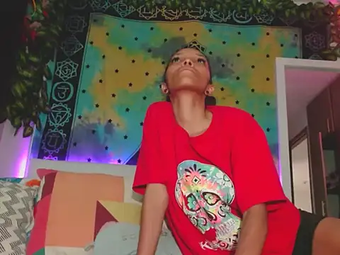 chanel 1041 online show from October 19, 2025, 10:21 pm