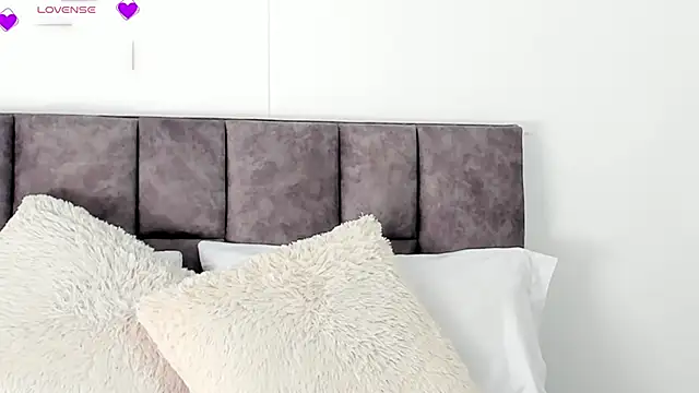 VeronicaTonu online show from March 13, 2025, 2:12 pm