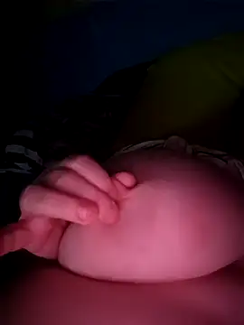 Snapshot of poussychats chatting on January 28, 2025, 11:39 pm poussychats online show from January 28, 2025, 11:39 pm