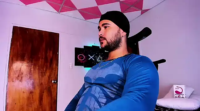 Sebas-hott online show from December 26, 2024, 3:16 am