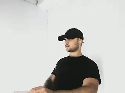 Sebas-hott online show from October 1, 2025, 10:27 pm