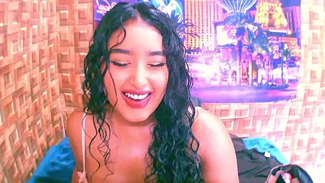 Snapshot of IndianAngel4u chatting on February 10, 2026, 5:22 am IndianAngel4u online show from February 10, 2026, 5:22 am