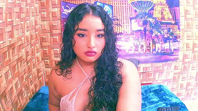 Snapshot of IndianAngel4u chatting on February 20, 2026, 5:15 am IndianAngel4u online show from February 20, 2026, 5:15 am