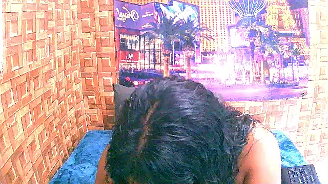 Snapshot of IndianAngel4u chatting on March 22, 2026, 5:11 am IndianAngel4u online show from March 22, 2026, 5:11 am