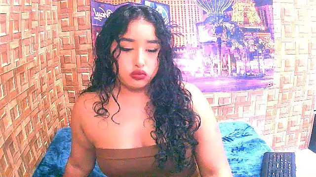 Snapshot of IndianAngel4u chatting on March 27, 2026, 5:35 am IndianAngel4u online show from March 27, 2026, 5:35 am