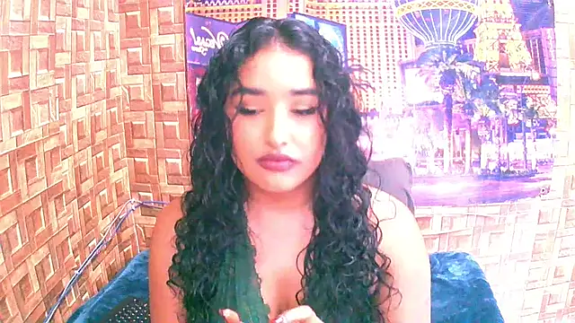 Snapshot of IndianAngel4u chatting on April 8, 2026, 3:34 pm IndianAngel4u online show from April 8, 2026, 3:34 pm