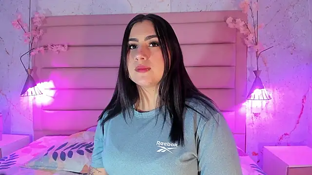 sabrinamilani online show from January 15, 2026, 3:11 am