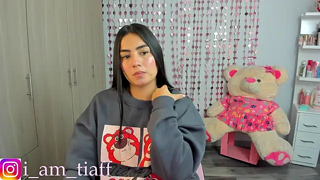 tifany tay2 online show from July 5, 2026, 11:34 pm