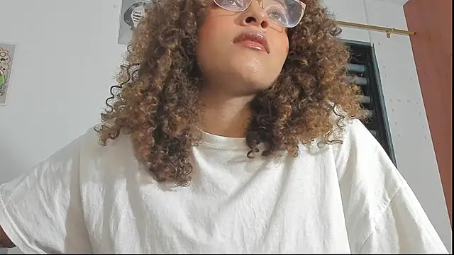 Ada gales  online show from December 18, 2025, 4:18 am