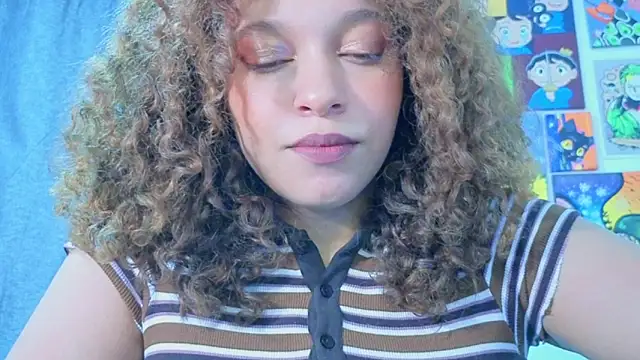 Ada gales  online show from April 19, 2026, 1:49 am