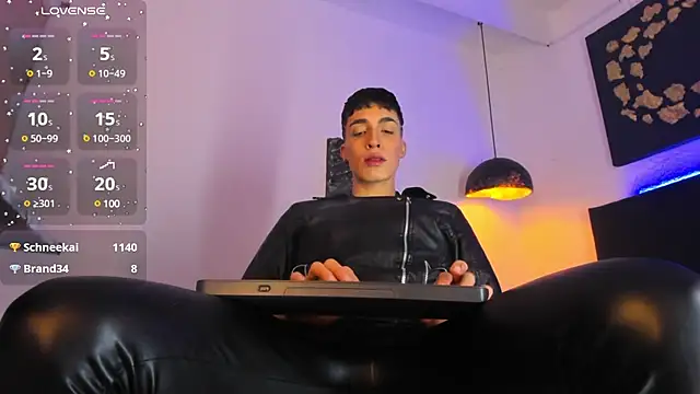 Angel Snowhotxxx online show from January 22, 2025, 7:13 pm