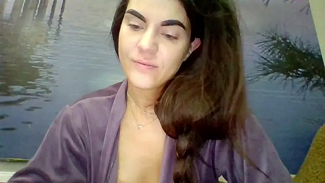 AliceTailor online show from May 17, 2026, 7:06 am