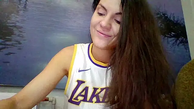 AliceTailor online show from May 29, 2026, 6:44 am