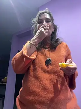 Lwhite1 online show from February 17, 2026, 4:57 pm