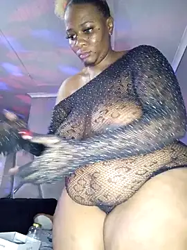 CocoBootyyy online show from March 28, 2026, 4:01 am