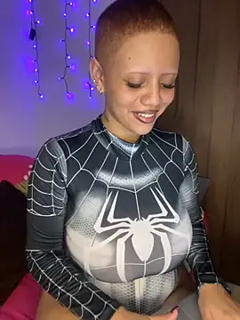 Charlotee  online show from November 1, 2025, 6:26 am