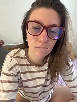 Snapshot of BeatriceTender chatting on May 1, 2026, 11:15 am BeatriceTender online show from May 1, 2026, 11:15 am