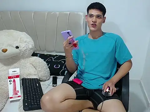 Snapshot of jayder_steven_ chatting on April 4, 2026, 9:23 pm jayder steven online show from April 4, 2026, 9:23 pm