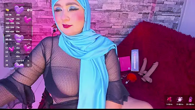 Snapshot of HijabiMilf chatting on September 25, 2025, 2:10 pm HijabiMilf online show from September 25, 2025, 2:10 pm
