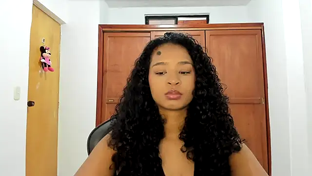 avellanatammy online show from March 7, 2025, 9:27 pm