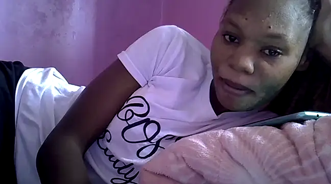 Snapshot of Cute_tamara chatting on December 24, 2024, 10:11 am Cute tamara online show from December 24, 2024, 10:11 am