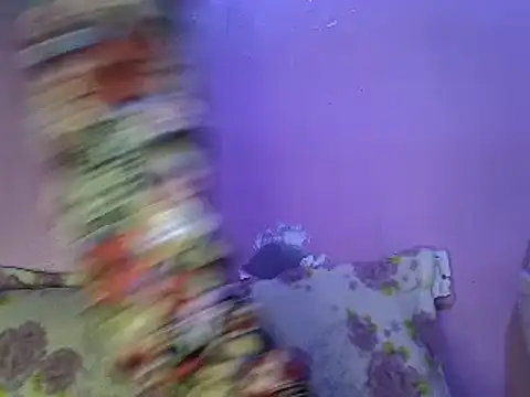 Snapshot of Cute_tamara chatting on January 9, 2025, 9:16 pm Cute tamara online show from January 9, 2025, 9:16 pm