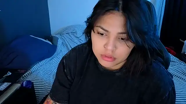 Snapshot of miacanela_xo chatting on April 25, 2026, 1:08 am miacanela xo online show from April 25, 2026, 1:08 am