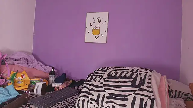 vale ross  online show from January 28, 2025, 6:05 am