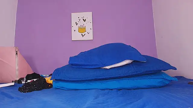 vale ross  online show from February 21, 2025, 3:12 am