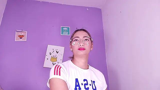 vale ross  online show from September 19, 2025, 3:08 am