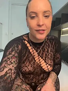 LiliMorganxxx online show from March 4, 2026, 5:52 pm