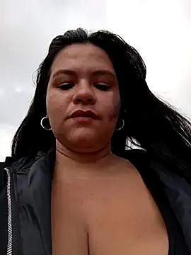 Julieta-tits online show from January 10, 2025, 9:31 pm