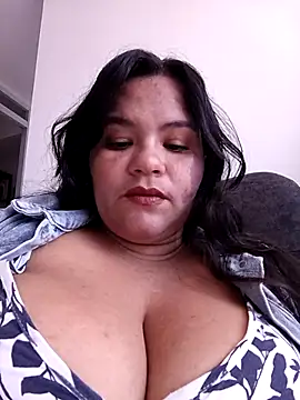 Julieta-tits online show from February 25, 2026, 3:43 pm