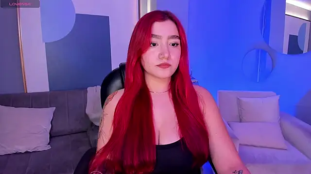 ViolettCastel online show from March 10, 2025, 7:18 pm